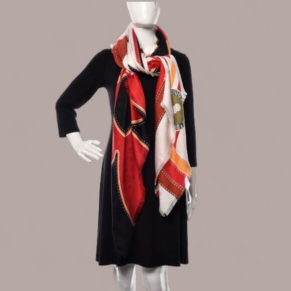 Louis Vuitton Airline Patches Scarf Shawl - Picture 3 of 7